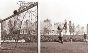 Giải mật thể thao: Lịch sử của khung thành Giải mật thể thao: Lịch sử của khung thành